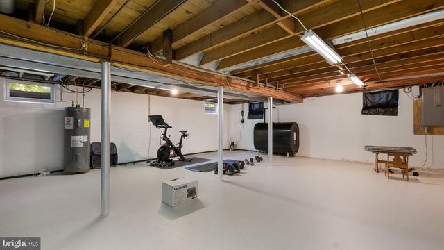 2548 DAMIAN DR, Hatboro, PA 19040