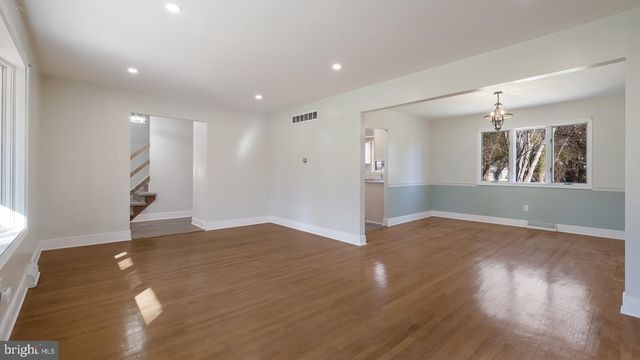 2548 DAMIAN DR, Hatboro, PA 19040