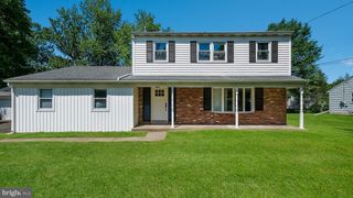 2548 DAMIAN DR, Hatboro, PA 19040