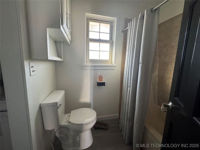 1805 N Hickory Place, Broken Arrow, OK 74012