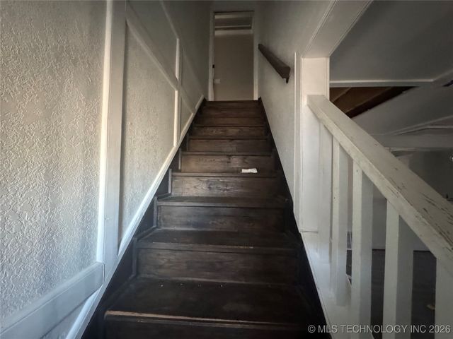 1805 N Hickory Place, Broken Arrow, OK 74012