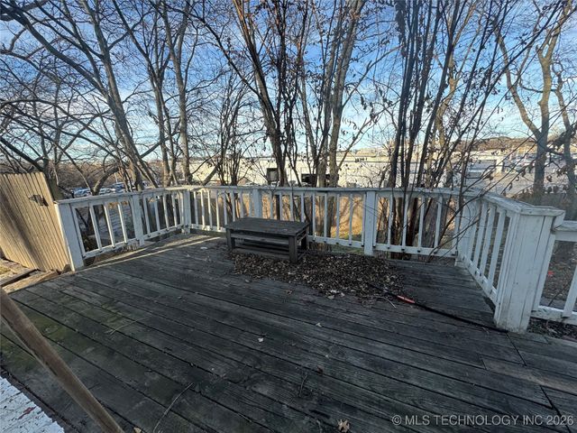 1805 N Hickory Place, Broken Arrow, OK 74012