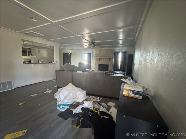 1805 N Hickory Place, Broken Arrow, OK 74012