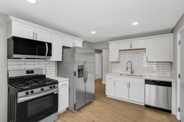 4533 Welcome Avenue N, Crystal, MN 55422