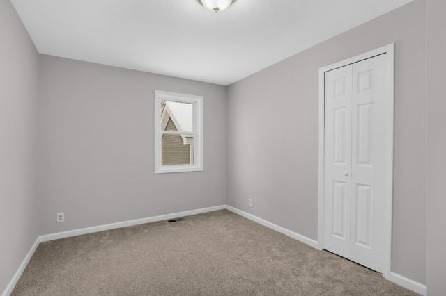 4533 Welcome Avenue N, Crystal, MN 55422