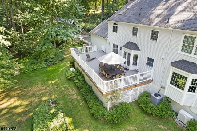 11 Summit Rd, Mendham Twp., NJ 07945