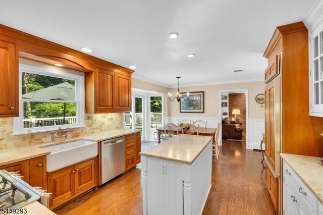 11 Summit Rd, Mendham Twp., NJ 07945
