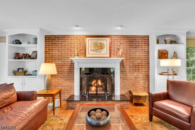 11 Summit Rd, Mendham Twp., NJ 07945