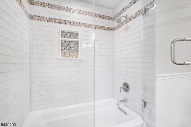 11 Summit Rd, Mendham Twp., NJ 07945