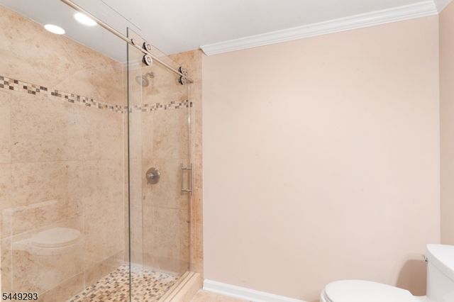 11 Summit Rd, Mendham Twp., NJ 07945