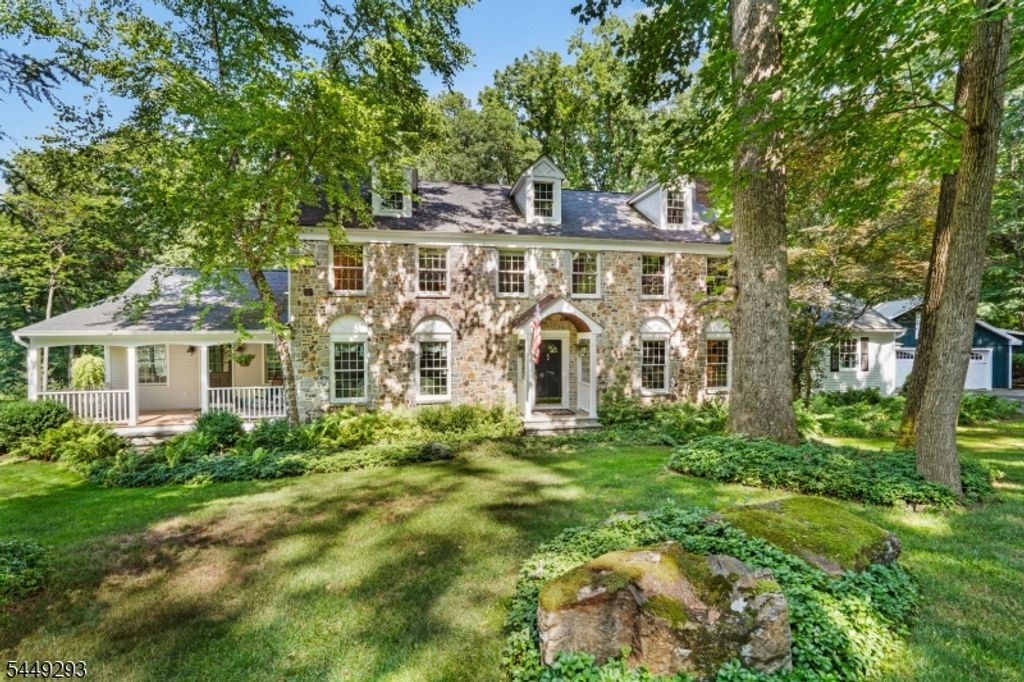 11 Summit Rd, Mendham Twp., NJ 07945