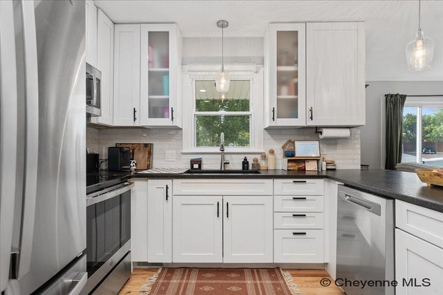 1864 ANDOVER DR, Cheyenne, WY 82001
