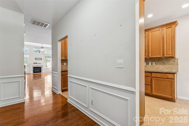 1046 Silver Gull Drive, Tega Cay, SC 29708