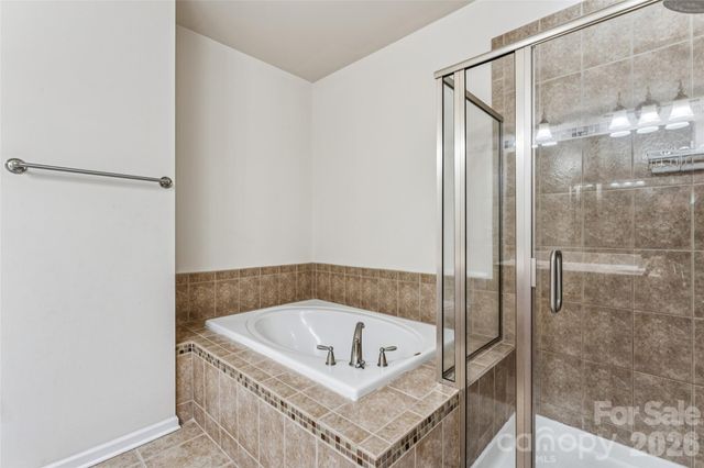 1046 Silver Gull Drive, Tega Cay, SC 29708