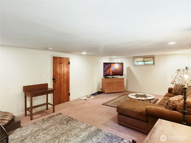 8028 23rd Avenue NW, Seattle, WA 98117
