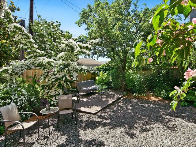 8028 23rd Avenue NW, Seattle, WA 98117