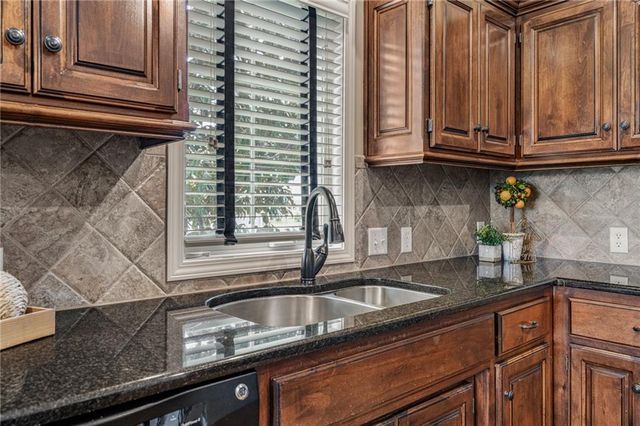21399 W 116th Street, Olathe, KS 66061