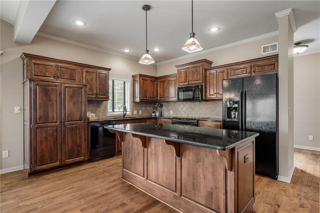 21399 W 116th Street, Olathe, KS 66061