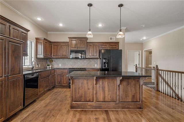 21399 W 116th Street, Olathe, KS 66061