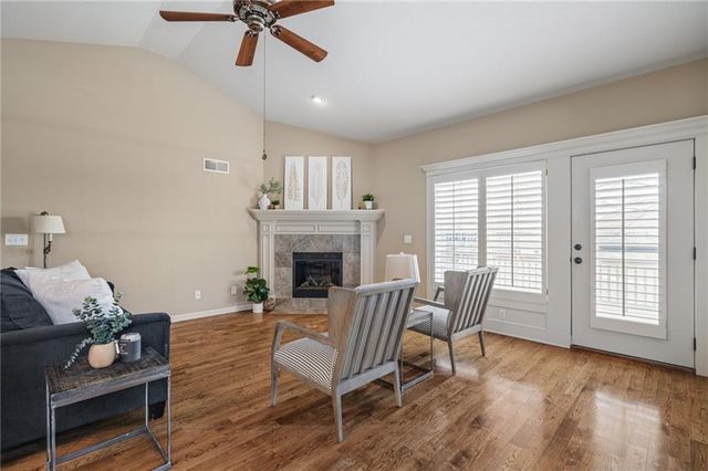 21399 W 116th Street, Olathe, KS 66061
