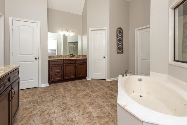 12437 MAGNOLIA BEND DR, Arlington, TN 38002