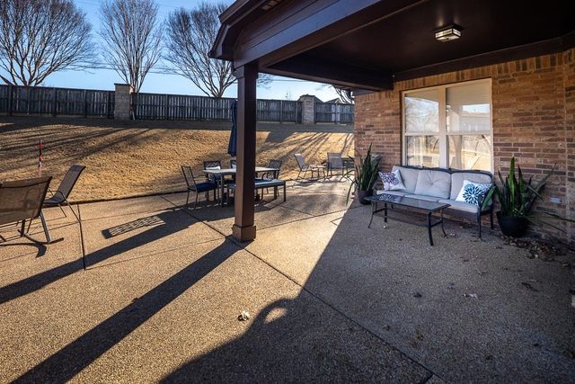 12437 MAGNOLIA BEND DR, Arlington, TN 38002