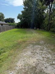 7827 Brandon Street, Houston, TX 77051