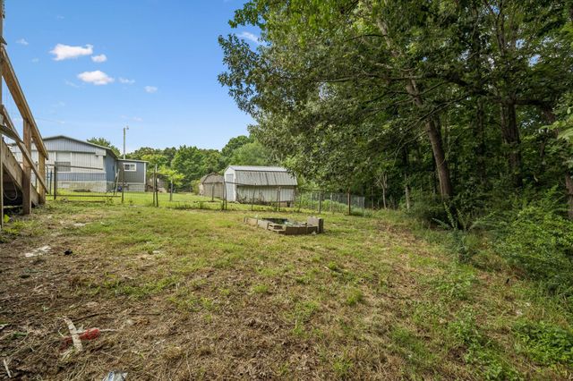 1324 Elliot Rd, Nunnelly, TN 37137