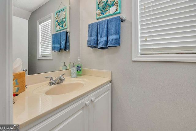 132 S Island Square Drive, St. Simons, GA 31522