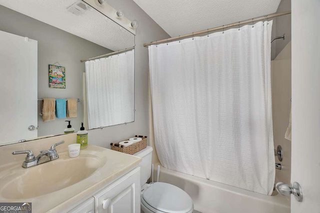 132 S Island Square Drive, St. Simons, GA 31522