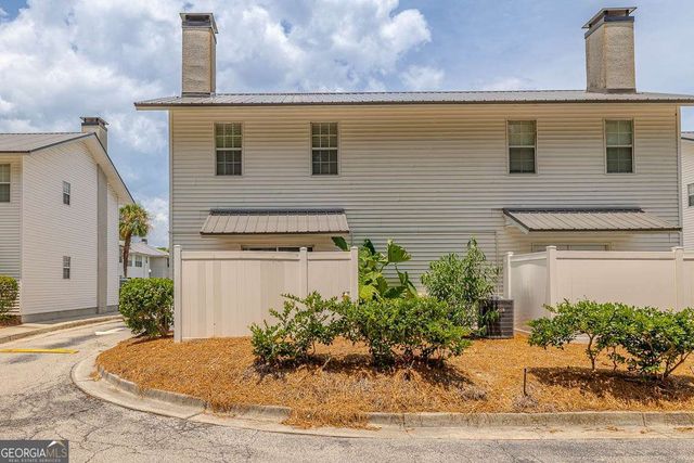 132 S Island Square Drive, St. Simons, GA 31522