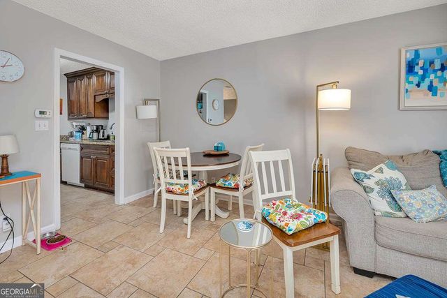 132 S Island Square Drive, St. Simons, GA 31522