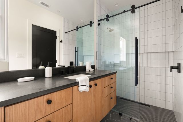 3939 Hawthorne 103, Dallas, TX 75219