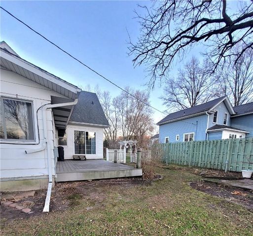 216 Hewett Street, Neillsville, WI 54456