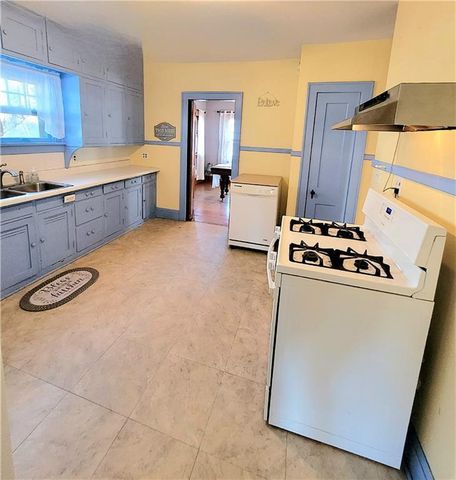 216 Hewett Street, Neillsville, WI 54456