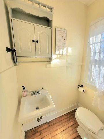 216 Hewett Street, Neillsville, WI 54456