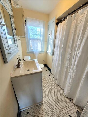 216 Hewett Street, Neillsville, WI 54456