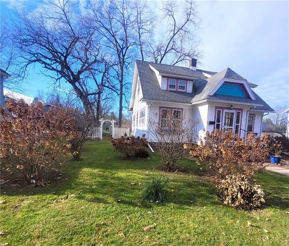 216 Hewett Street, Neillsville, WI 54456