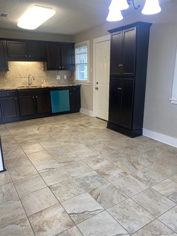 520 S Oak, Little Rock, AR 72205