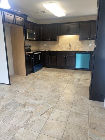 520 S Oak, Little Rock, AR 72205