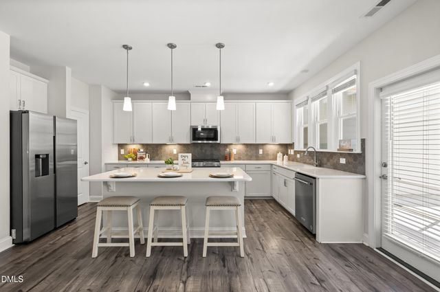 709 Toulouse Court, Cary, NC 27519