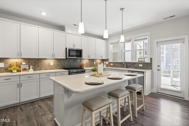 709 Toulouse Court, Cary, NC 27519
