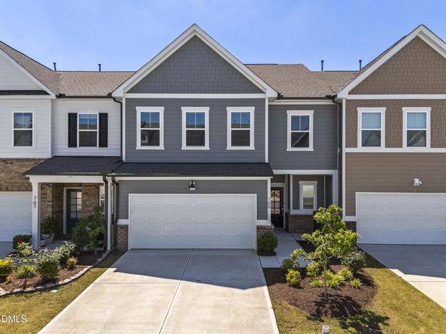 709 Toulouse Court, Cary, NC 27519