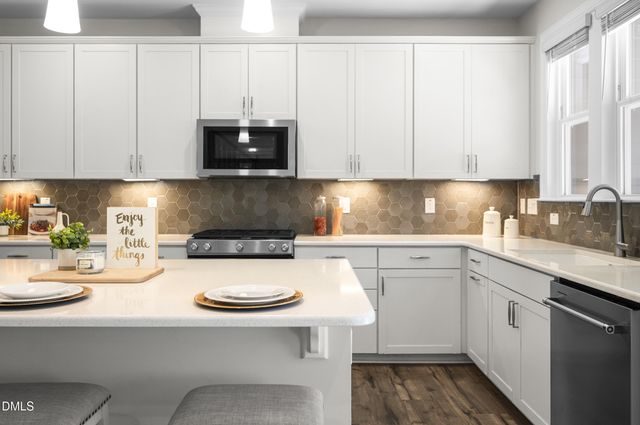709 Toulouse Court, Cary, NC 27519