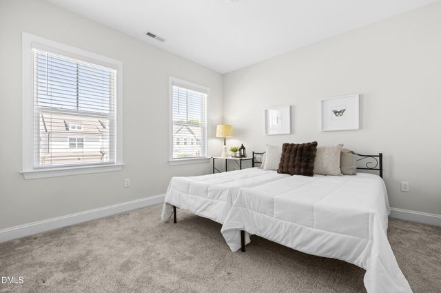 709 Toulouse Court, Cary, NC 27519