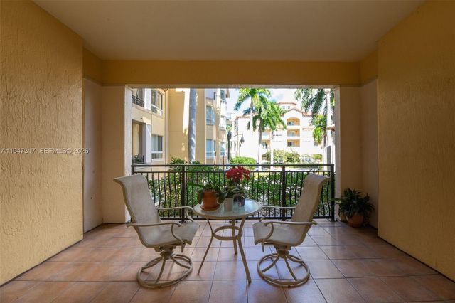 16101 Emerald Estates Dr 250, Weston, FL 33331