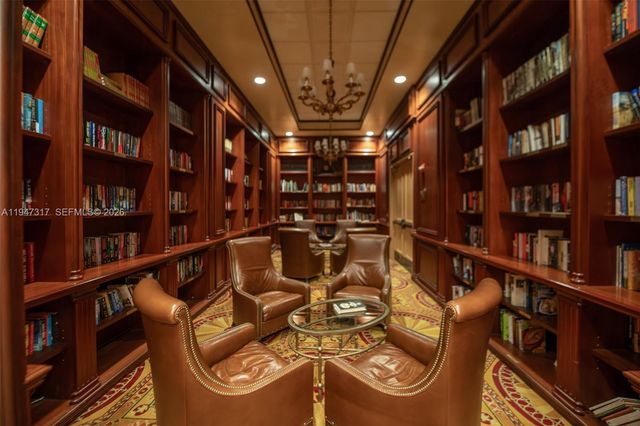 16101 Emerald Estates Dr 250, Weston, FL 33331