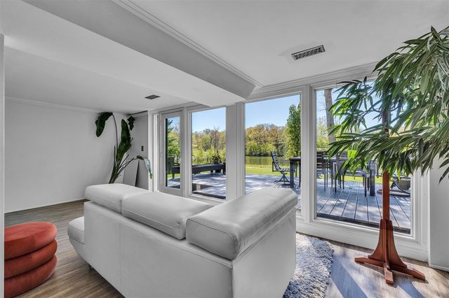 4775 Bridgeway Drive, Ann Arbor, MI 48103