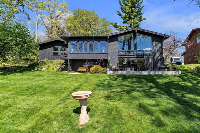 4775 Bridgeway Drive, Ann Arbor, MI 48103