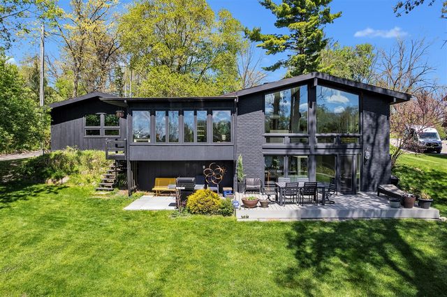 4775 Bridgeway Drive, Ann Arbor, MI 48103